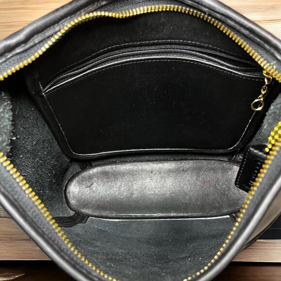 Vintage Coach 9816 Slim Duffle Medium Bag - Picture 5 of 12